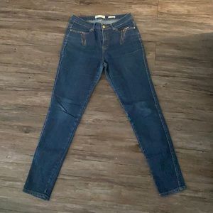 High waisted jeans - Perfect for the curvy girl